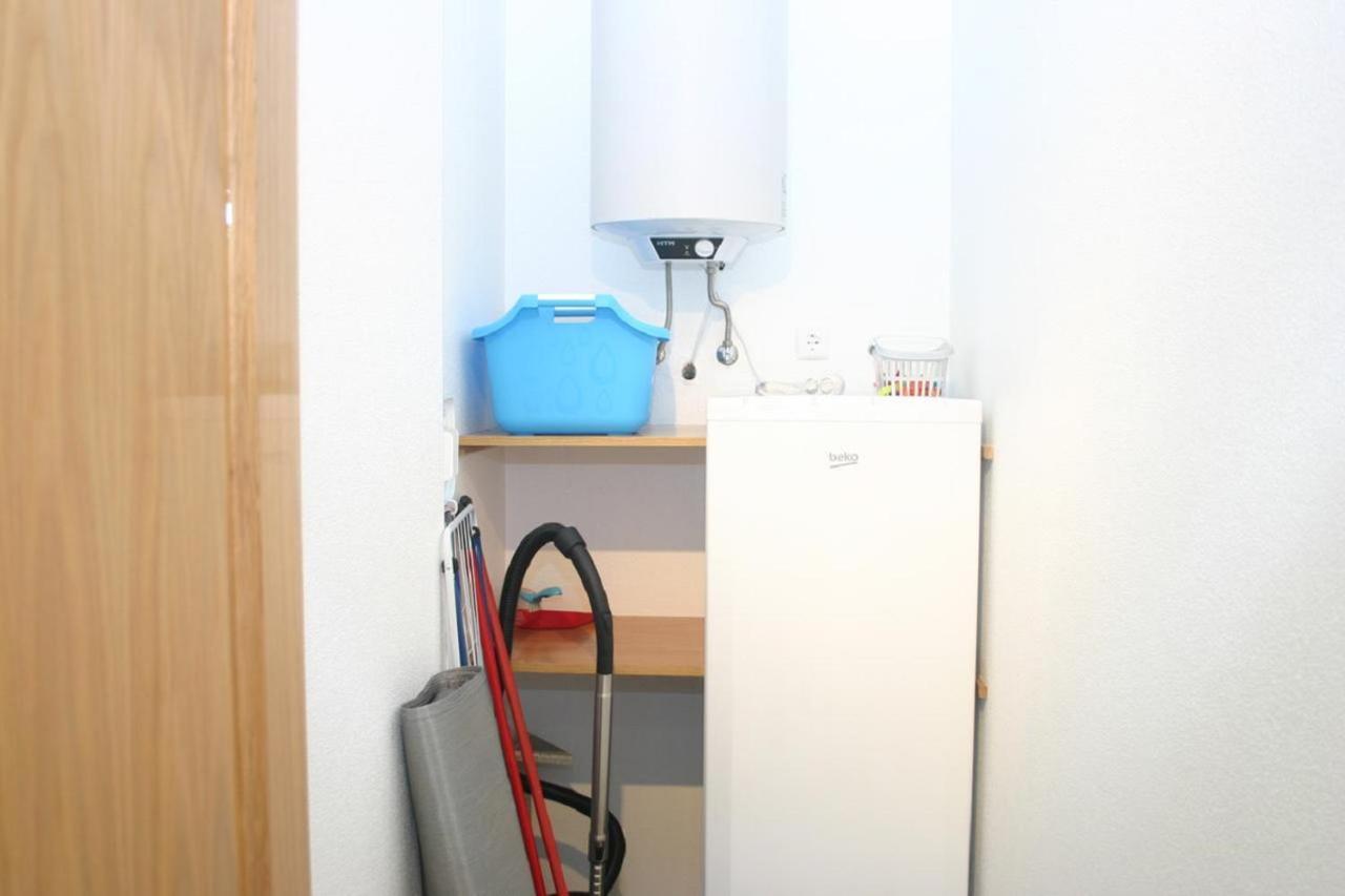 Apartamento Luminoso Urb. Quinta Das Palmeiras Porches  Eksteriør billede